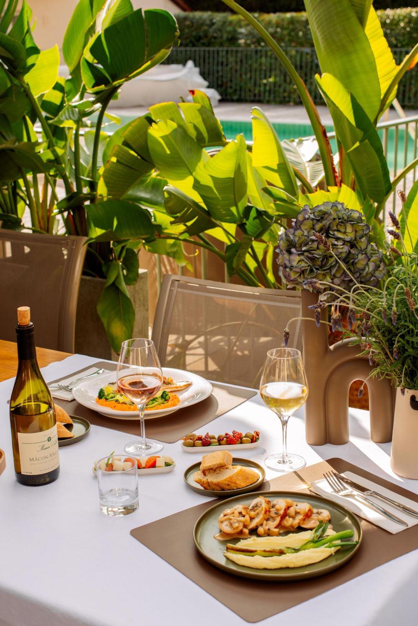 Boutique Hotel Villa Fabulite Antibes Exterior foto